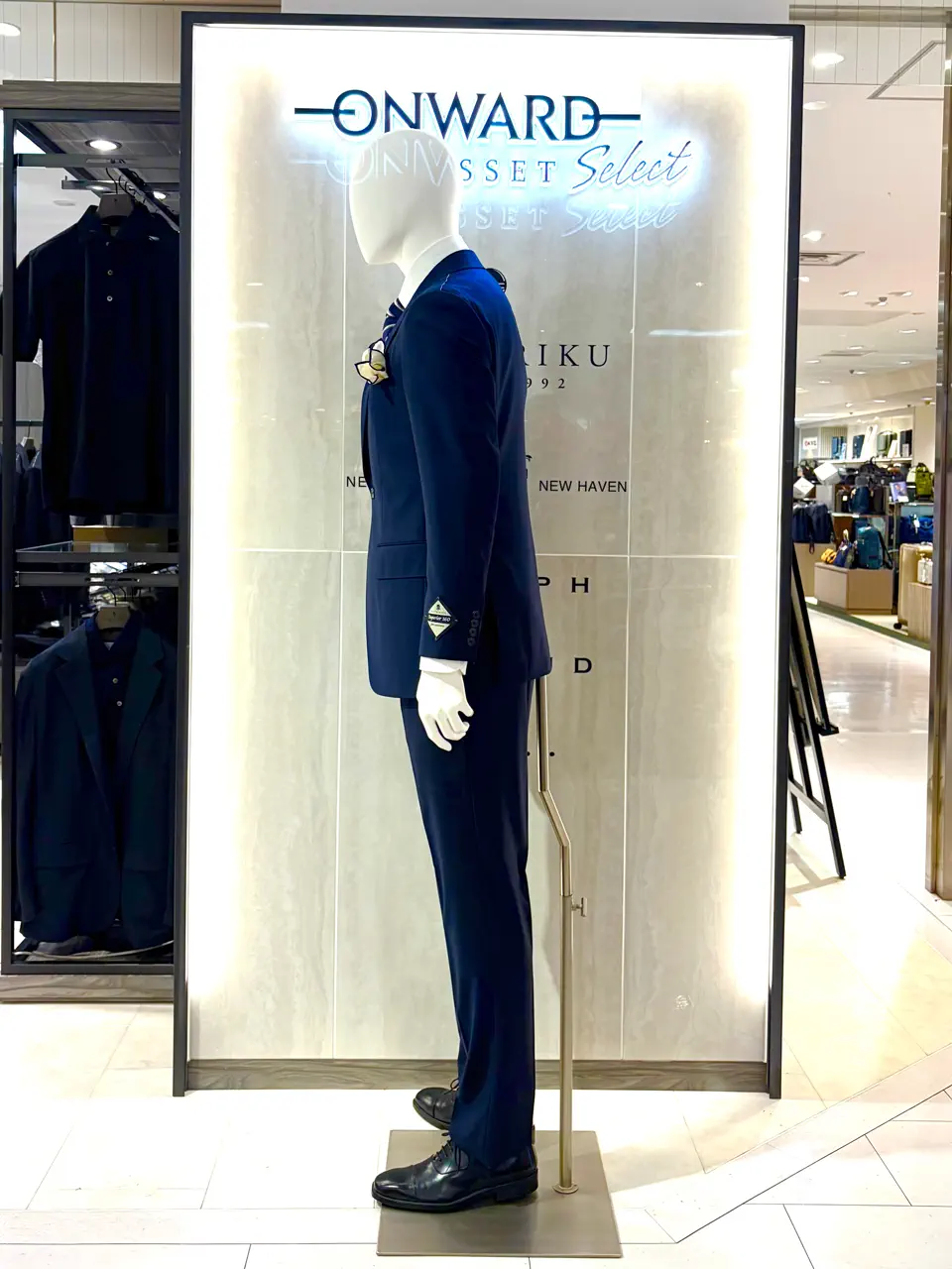 ONWARD CROSSET SELECT Sawasaki コーディネート画像