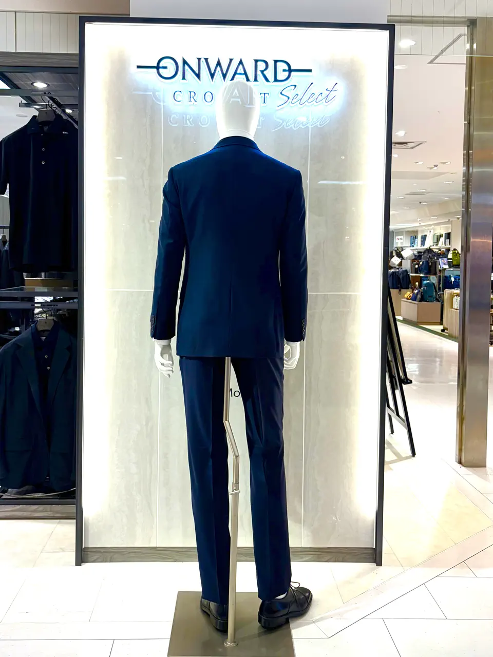 ONWARD CROSSET SELECT Sawasaki コーディネート画像