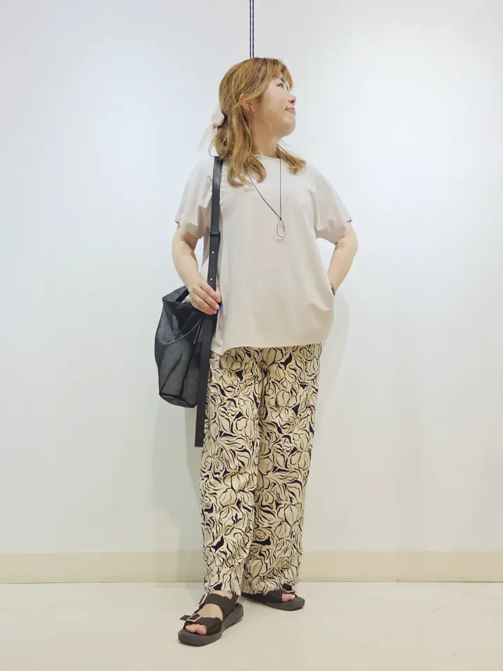 ONWARD CROSSET SELECT 中野 コーディネート画像