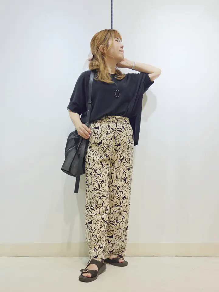 ONWARD CROSSET SELECT 中野 コーディネート画像