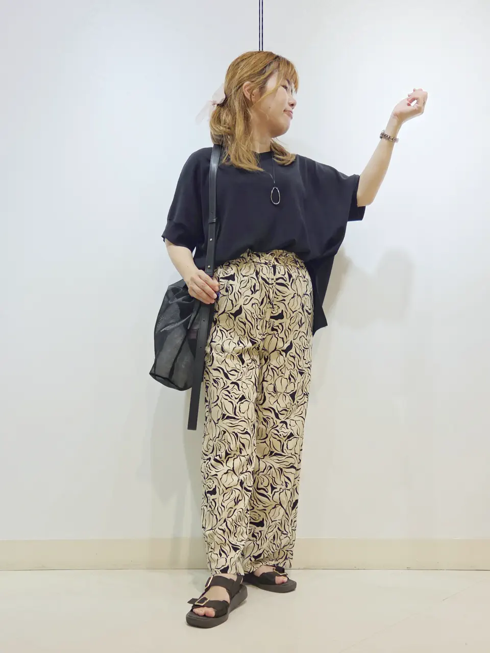 ONWARD CROSSET SELECT 中野 コーディネート画像