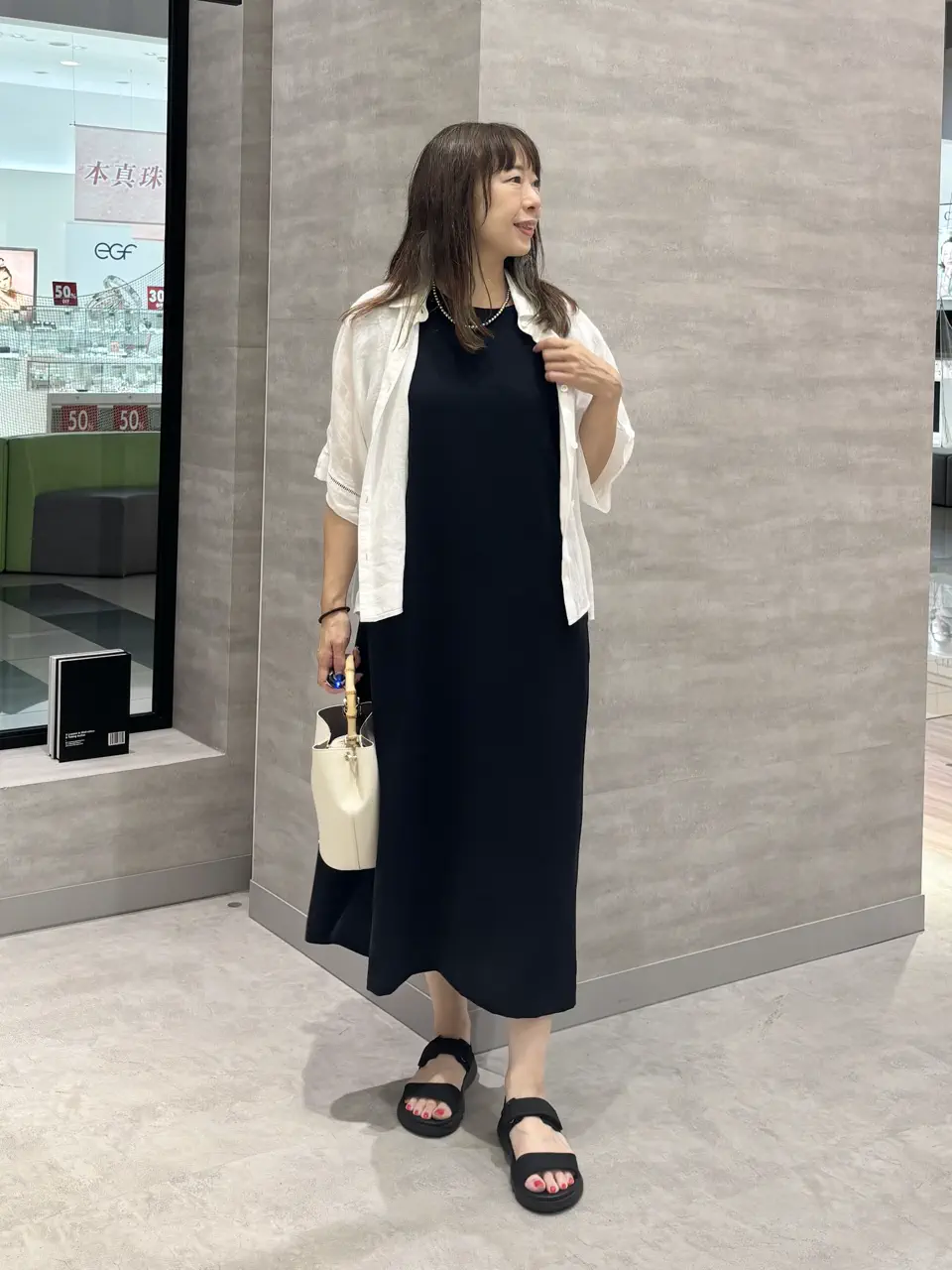  SAKAI コーディネート画像