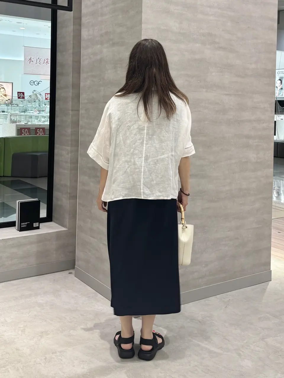ONWARD CROSSET SELECT SAKAI コーディネート画像