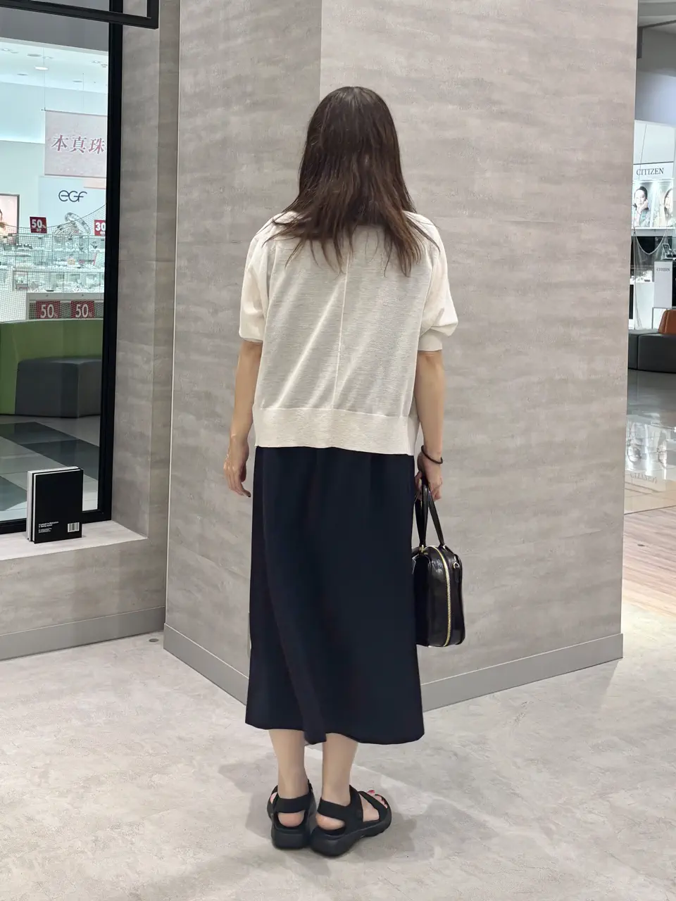 ONWARD CROSSET SELECT SAKAI コーディネート画像