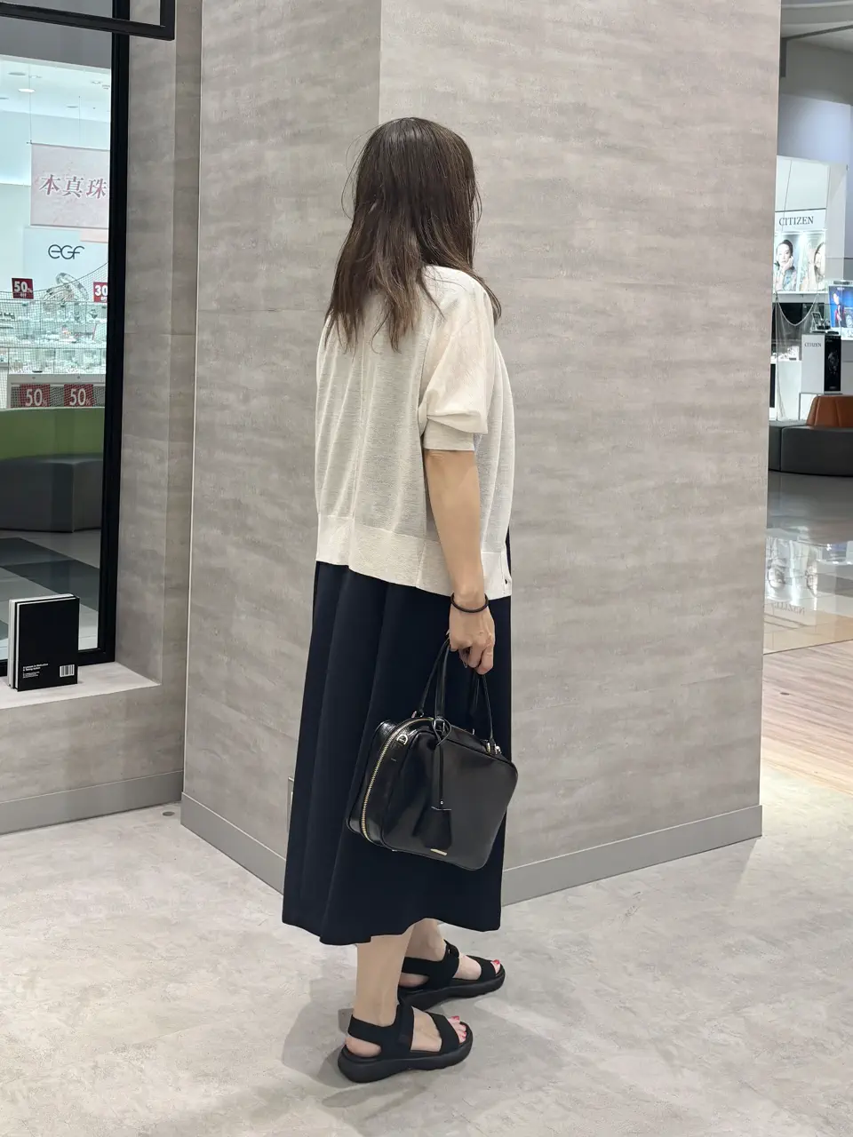 ONWARD CROSSET SELECT SAKAI コーディネート画像