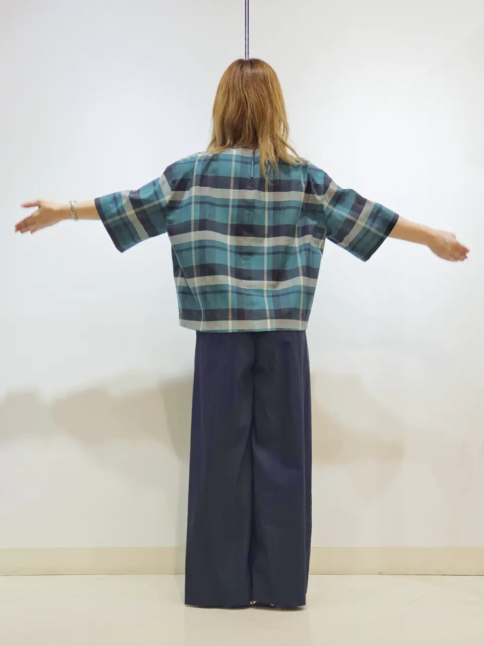 ONWARD CROSSET SELECT 中野 コーディネート画像