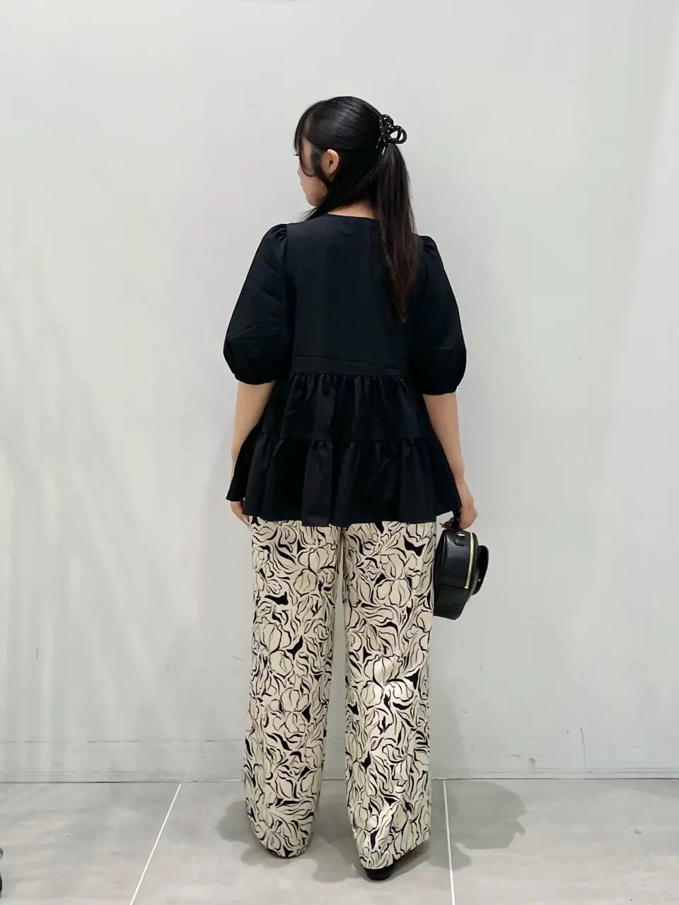 ONWARD CROSSET SELECT 鈴木 コーディネート画像