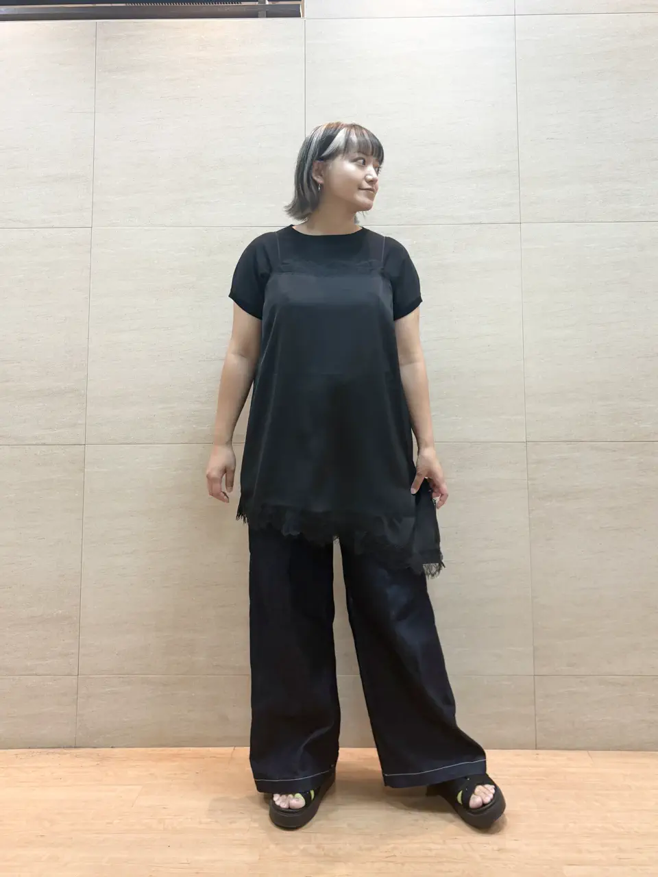 ONWARD CROSSET SELECT 佐藤 コーディネート画像