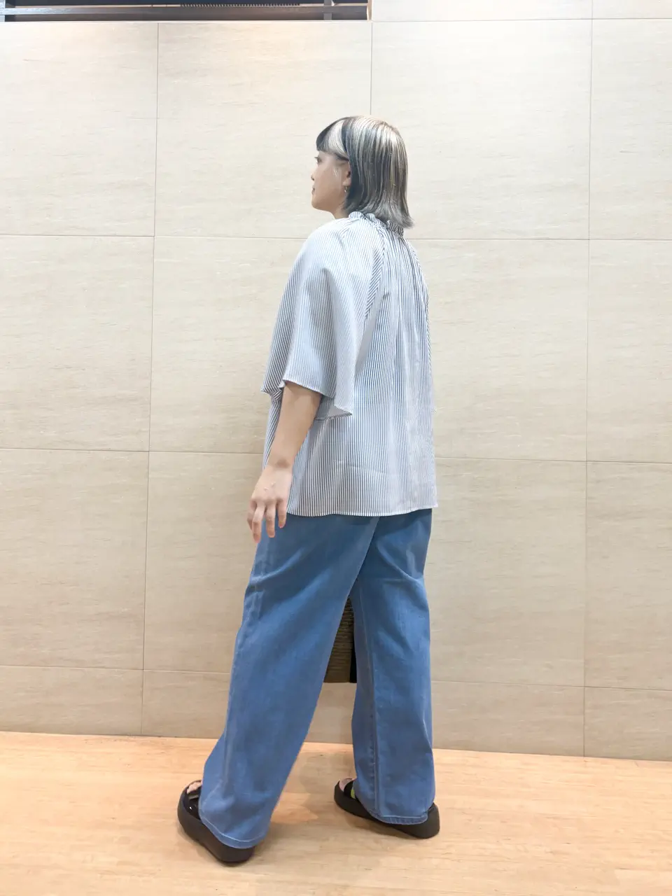 ONWARD CROSSET SELECT 佐藤 コーディネート画像