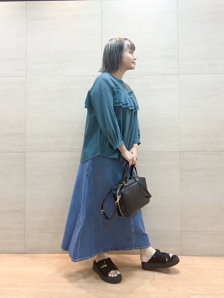 ONWARD CROSSET SELECT 佐藤 コーディネート画像