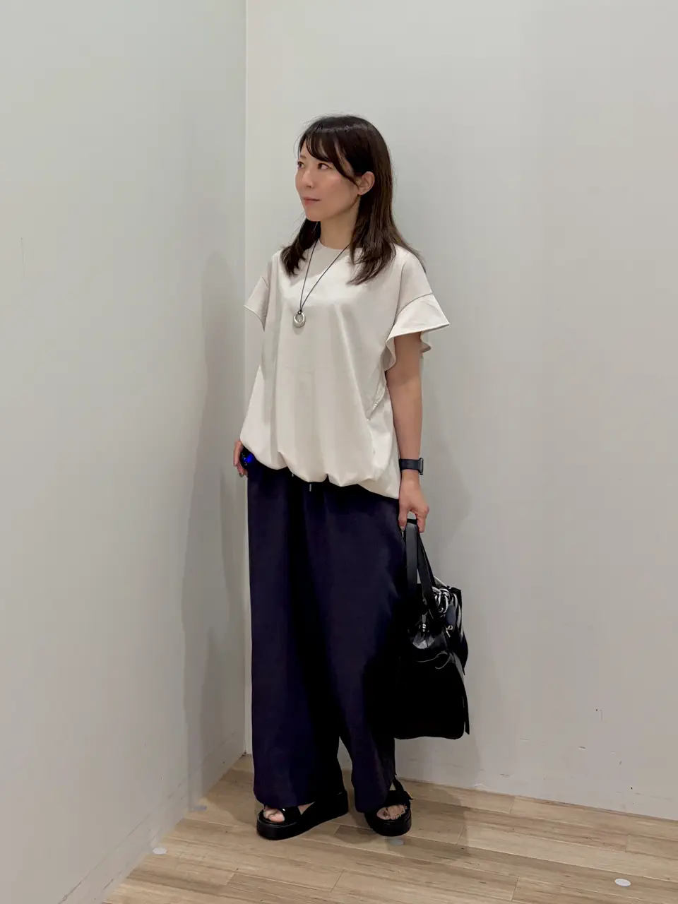 ONWARD CROSSET SELECT 井上 コーディネート画像