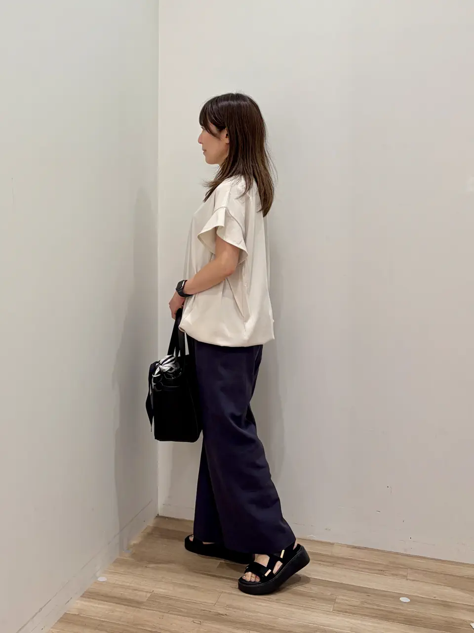 ONWARD CROSSET SELECT 井上 コーディネート画像