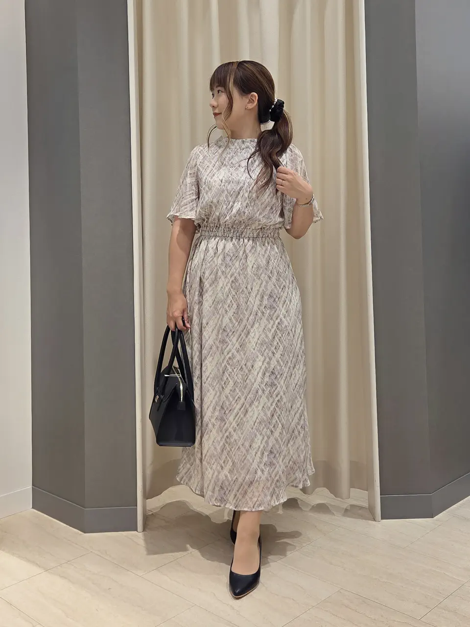  丸川 コーディネート画像
