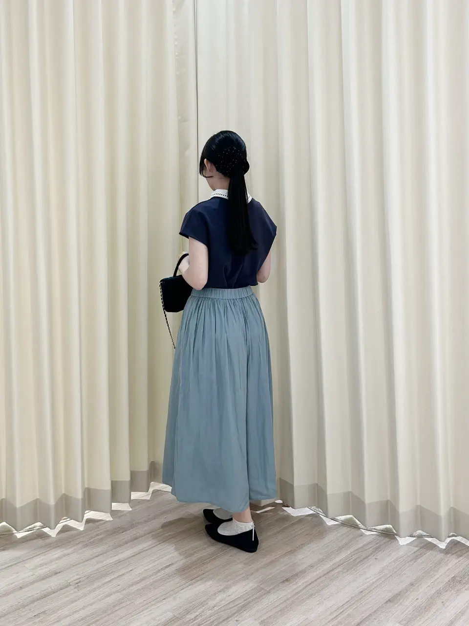 ONWARD CROSSET SELECT HANA コーディネート画像