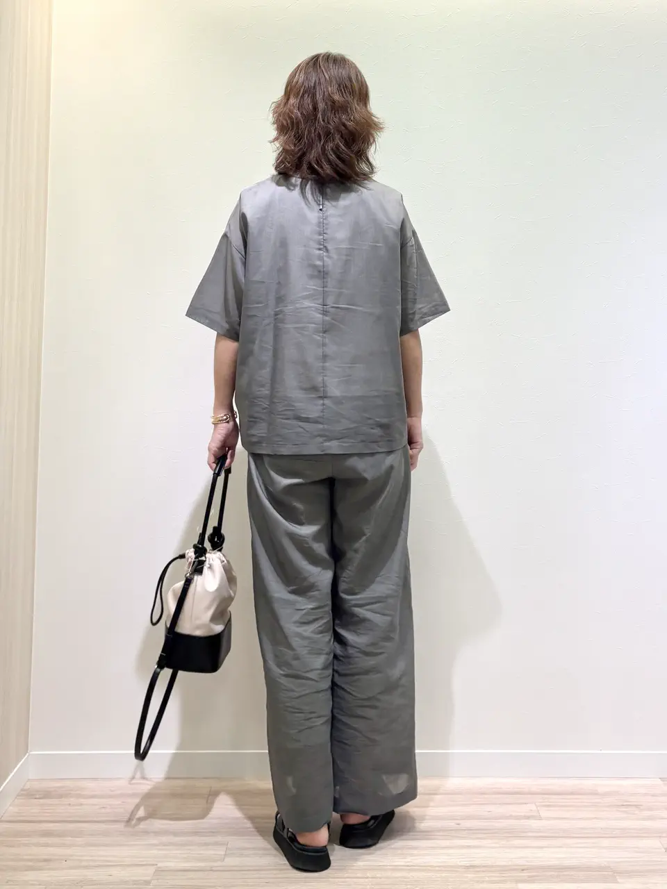ONWARD CROSSET SELECT 照木 コーディネート画像