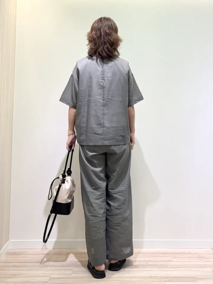 ONWARD CROSSET SELECT 照木 コーディネート画像