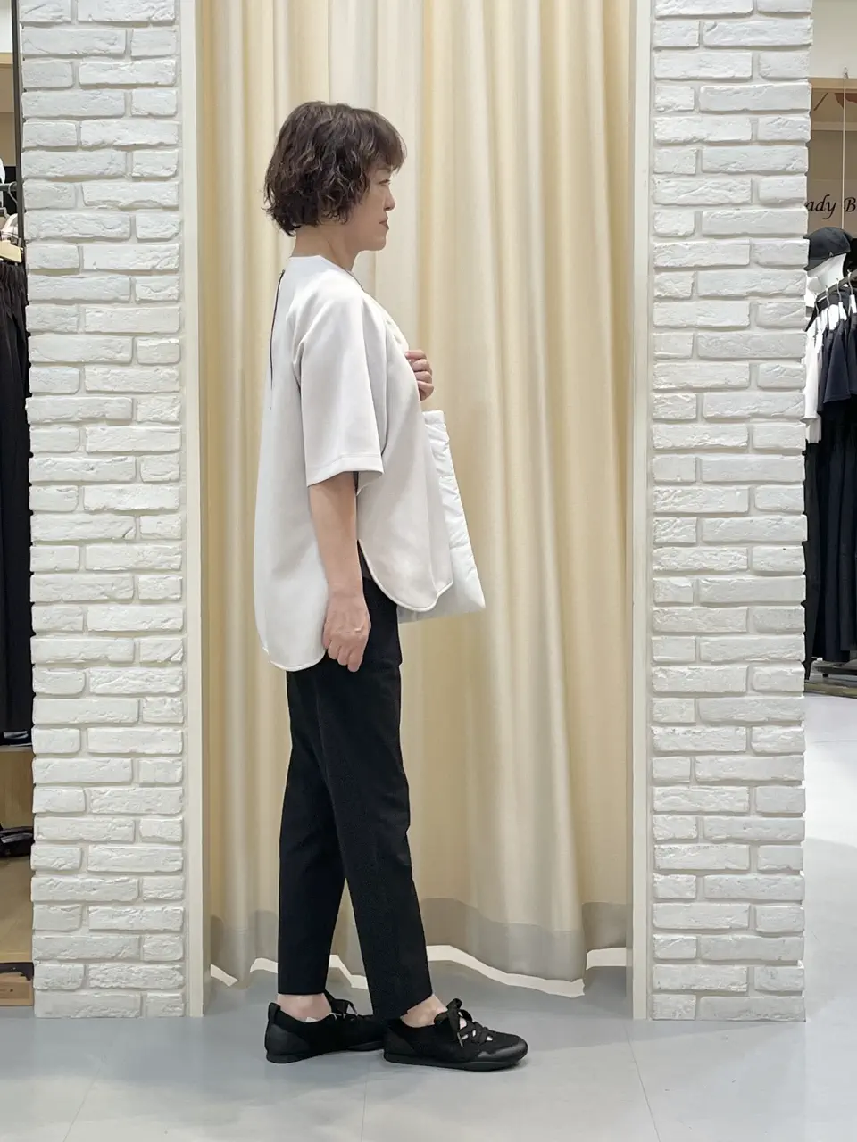 ONWARD CROSSET SELECT スタッフT コーディネート画像