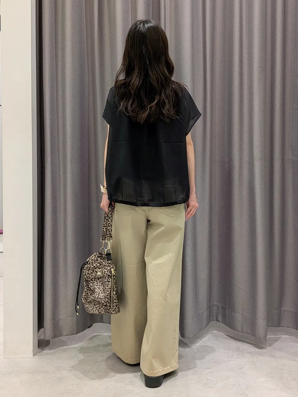 ONWARD CROSSET SELECT 浅岡 コーディネート画像