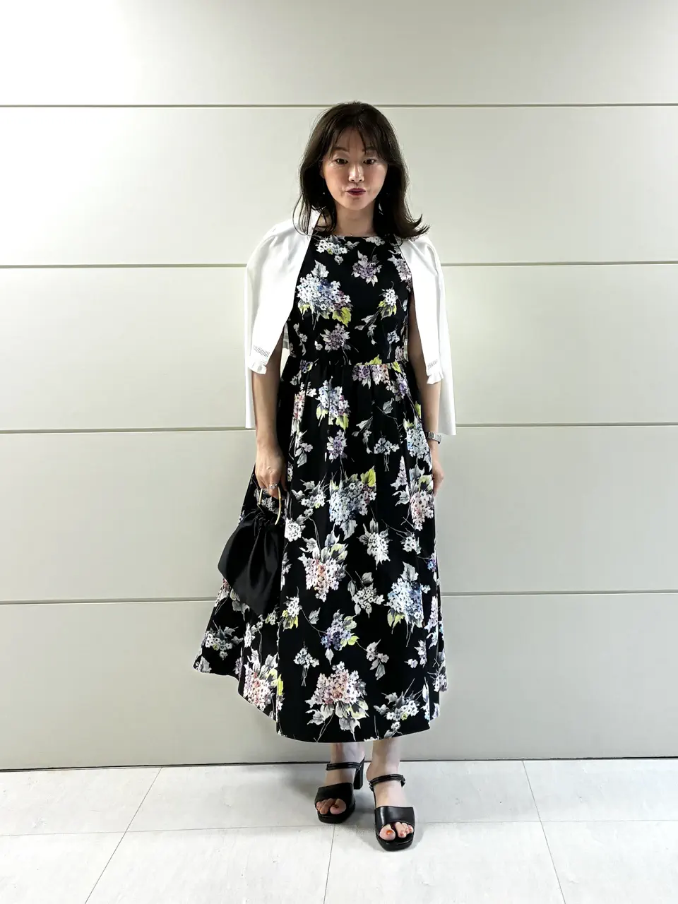 ONWARD CROSSET SELECT ハナ コーディネート画像