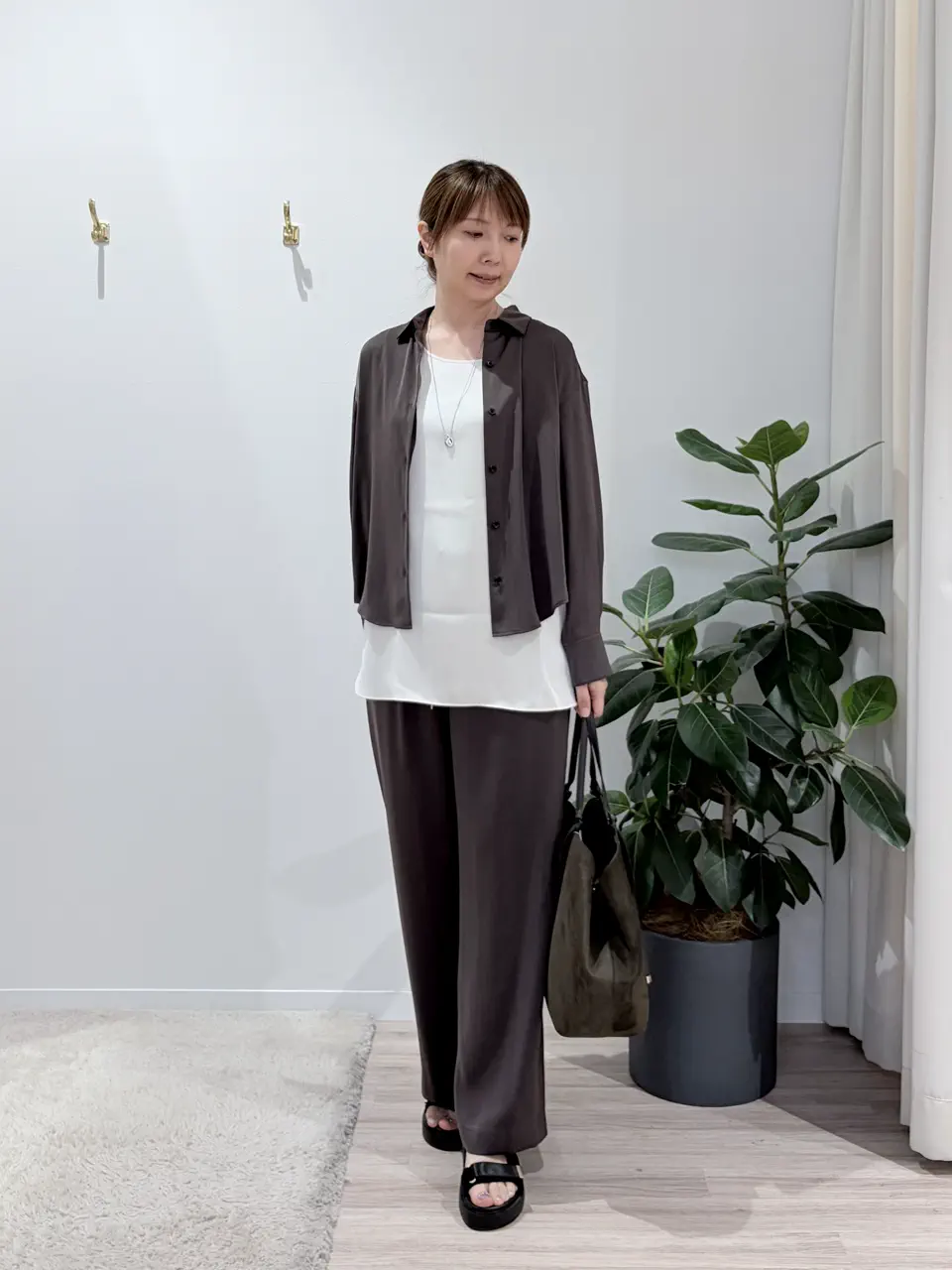  やの コーディネート画像
