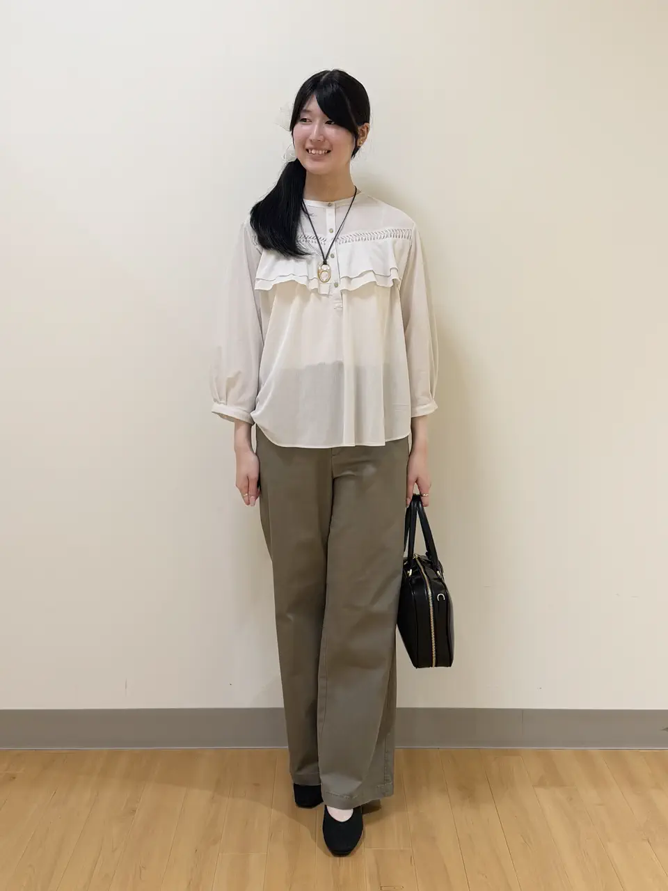 ONWARD CROSSET SELECT Aina コーディネート画像