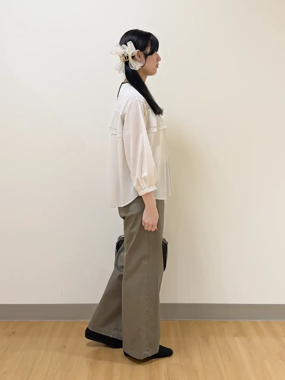 ONWARD CROSSET SELECT Aina コーディネート画像