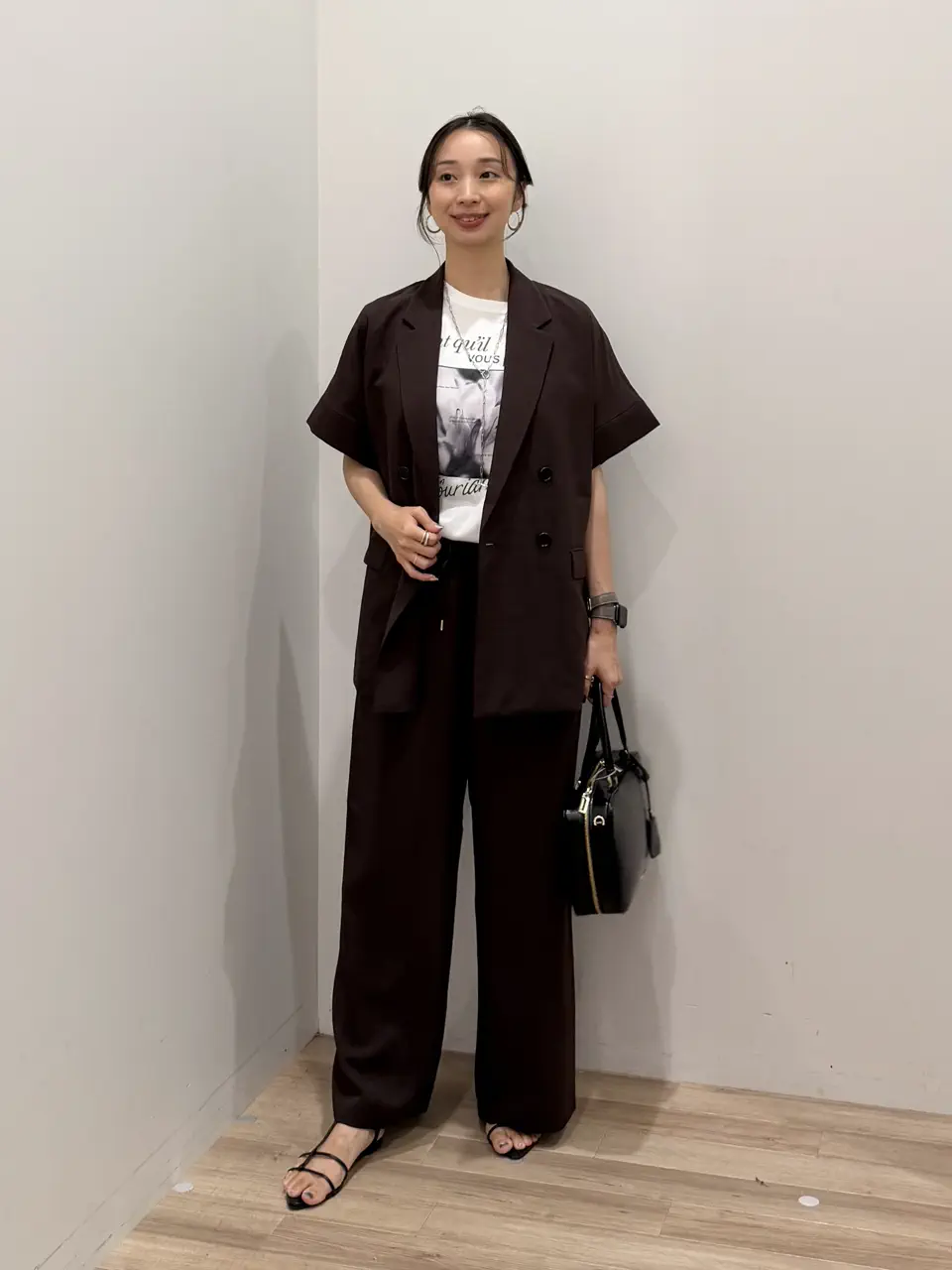  村上 コーディネート画像