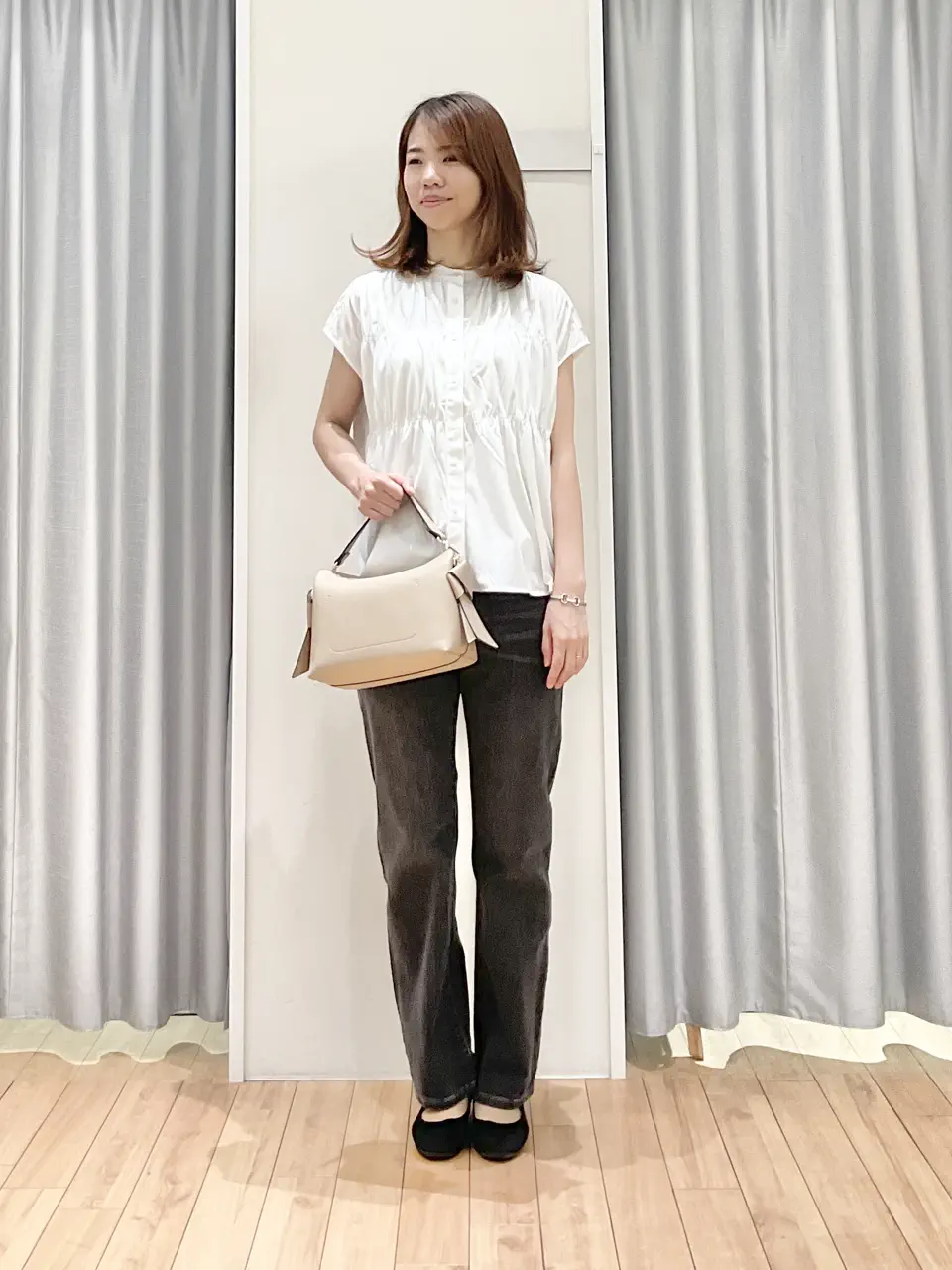  IZUMI コーディネート画像