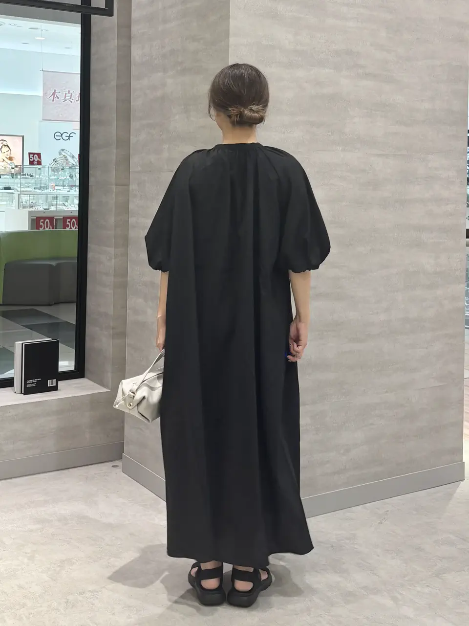 ONWARD CROSSET SELECT SAKAI コーディネート画像