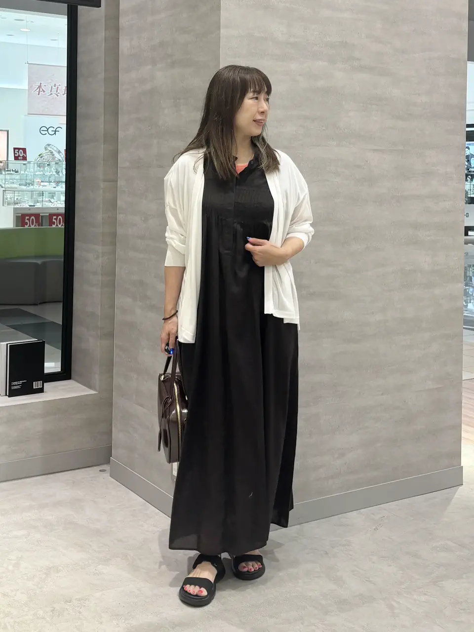  SAKAI コーディネート画像