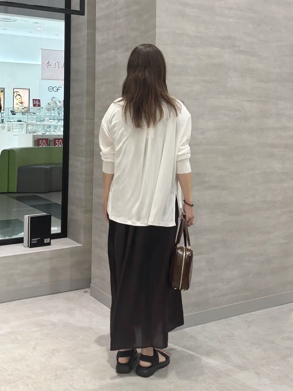 ONWARD CROSSET SELECT SAKAI コーディネート画像