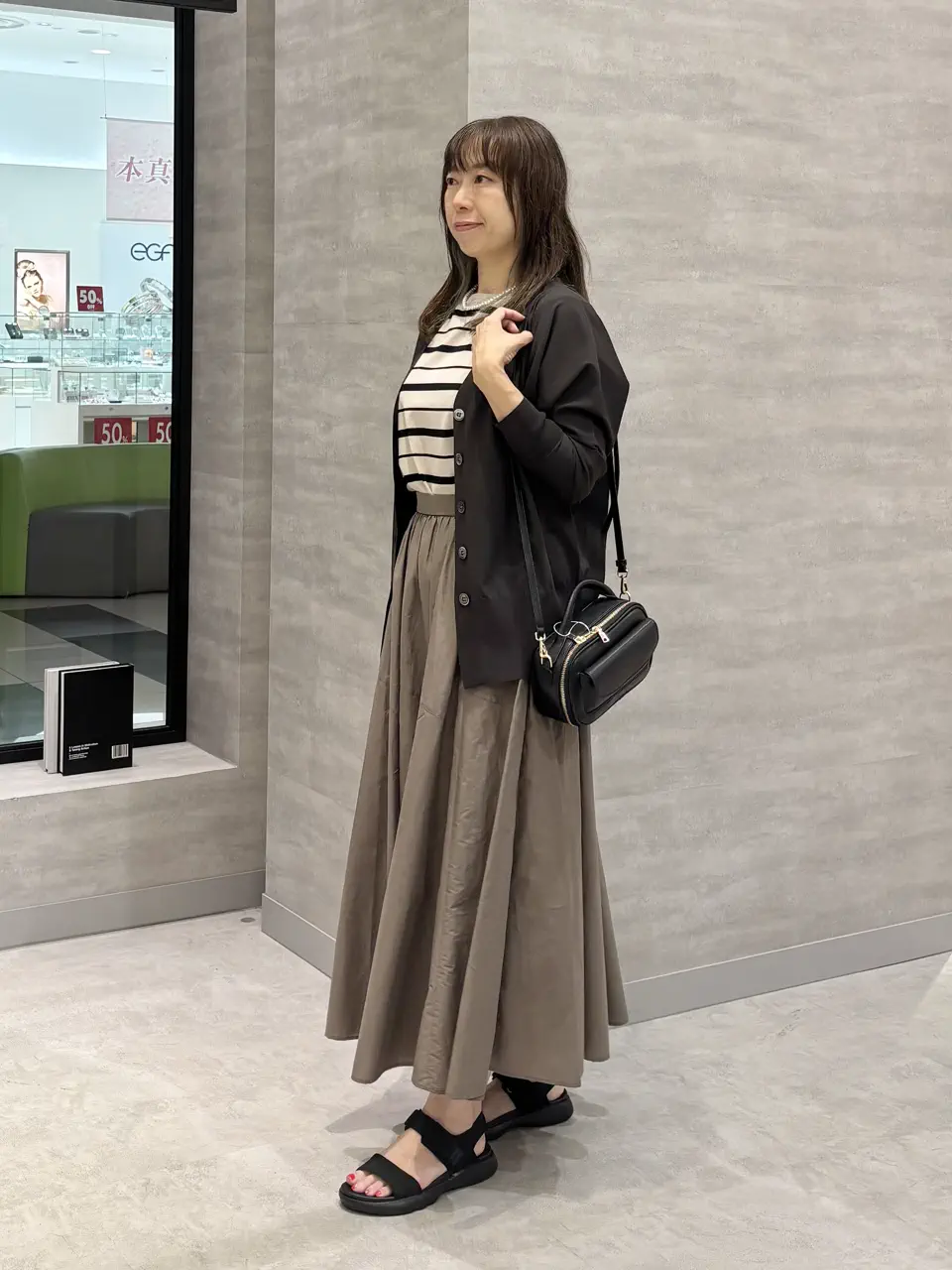 ONWARD CROSSET SELECT SAKAI コーディネート画像
