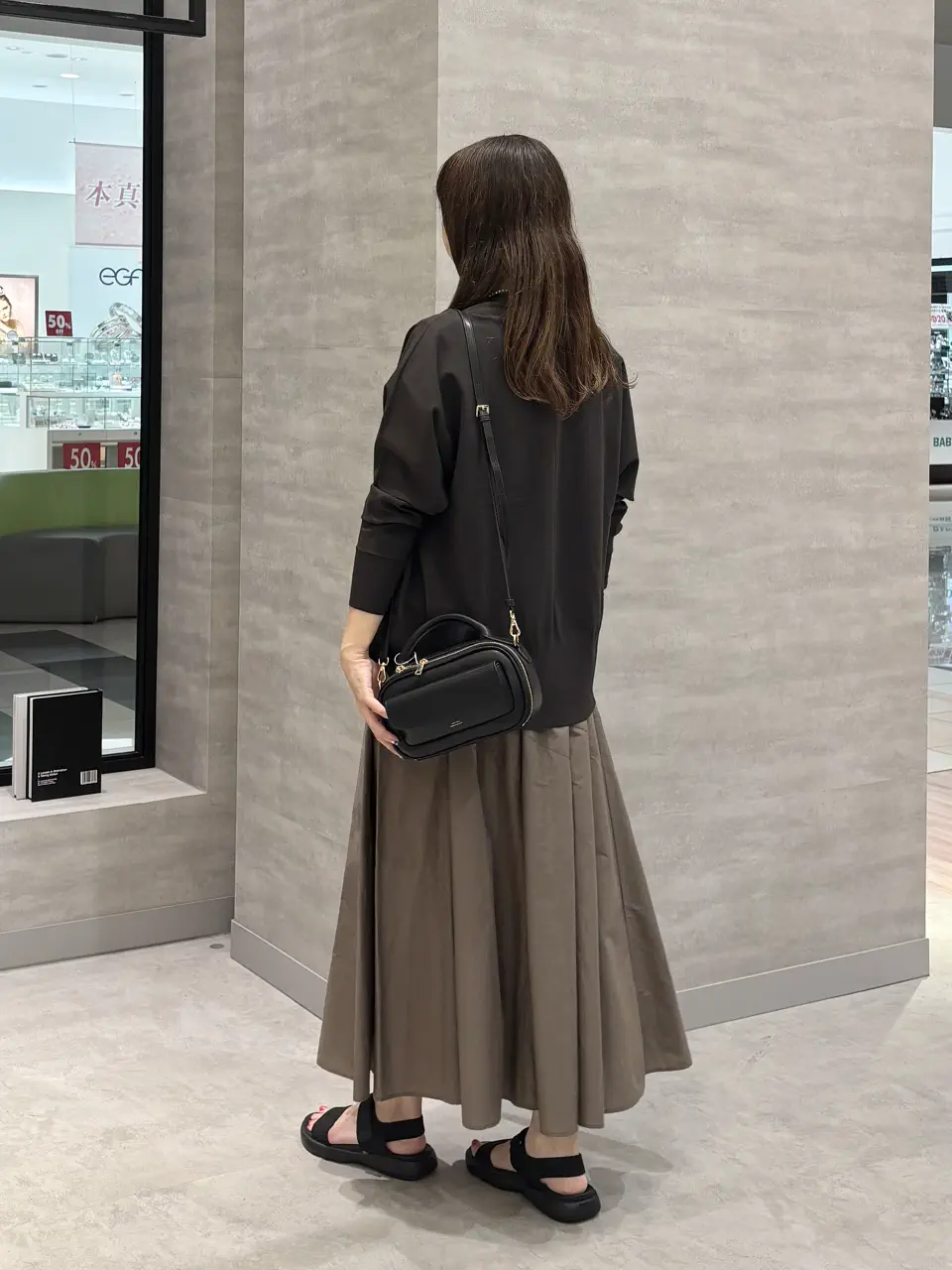ONWARD CROSSET SELECT SAKAI コーディネート画像