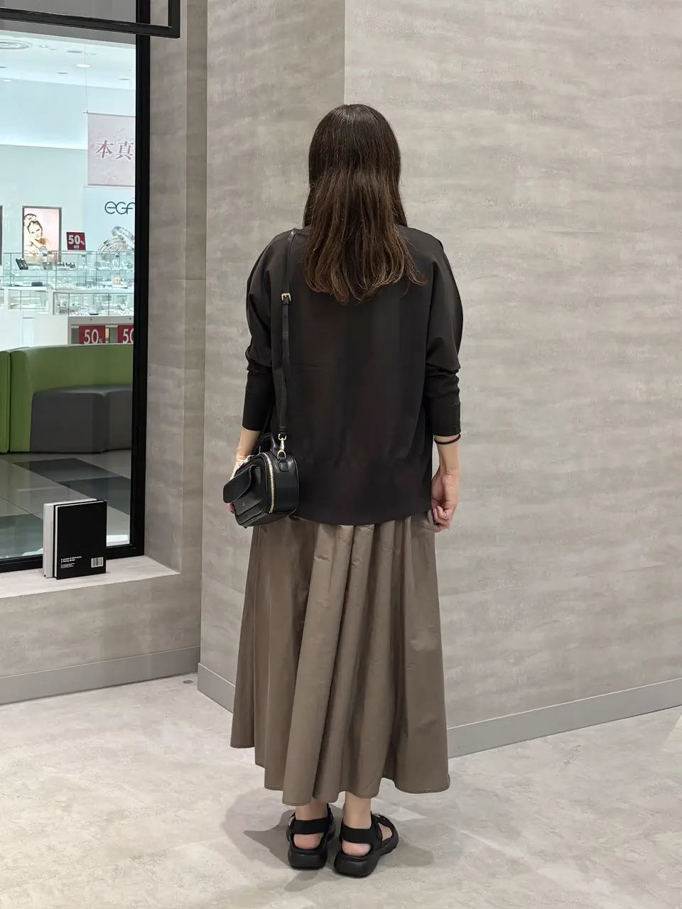 ONWARD CROSSET SELECT SAKAI コーディネート画像
