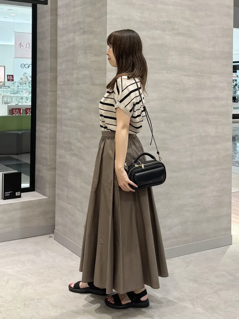 ONWARD CROSSET SELECT SAKAI コーディネート画像