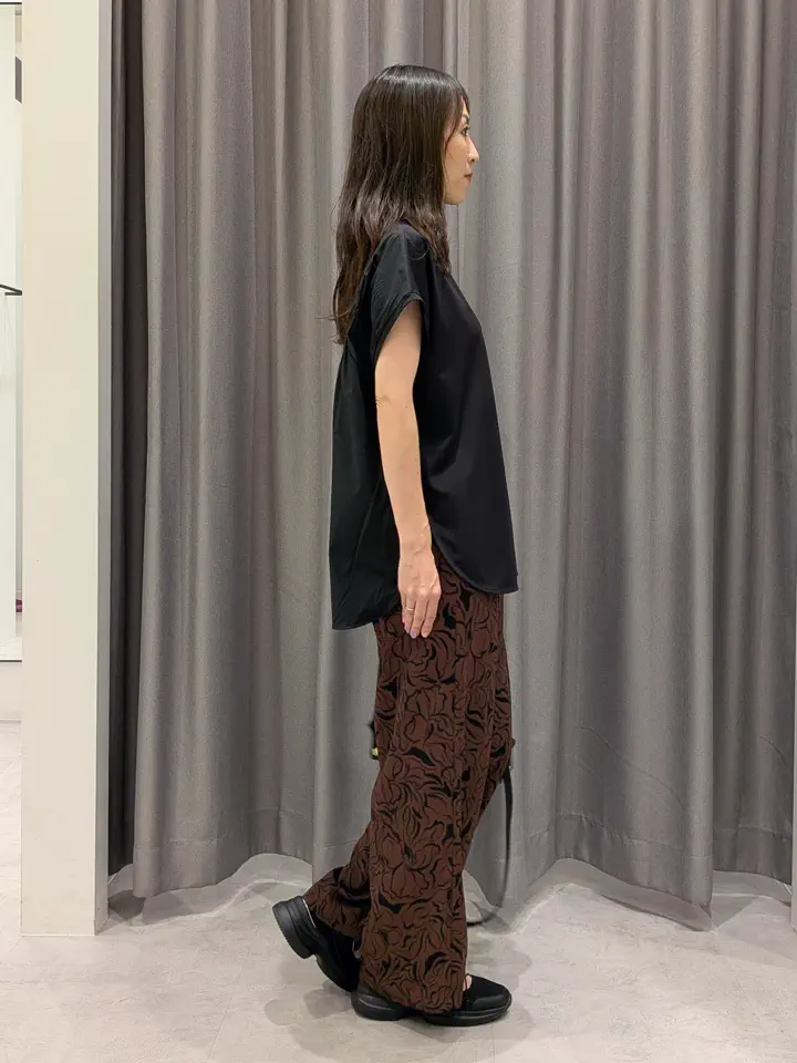 ONWARD CROSSET SELECT 浅岡 コーディネート画像