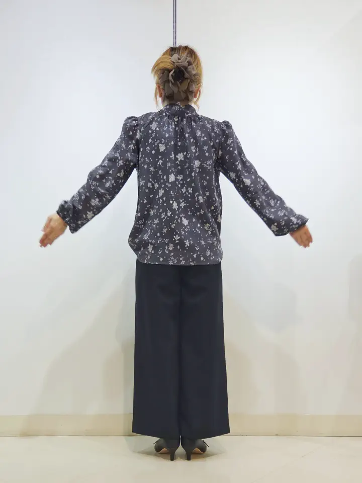 ONWARD CROSSET SELECT 中野 コーディネート画像