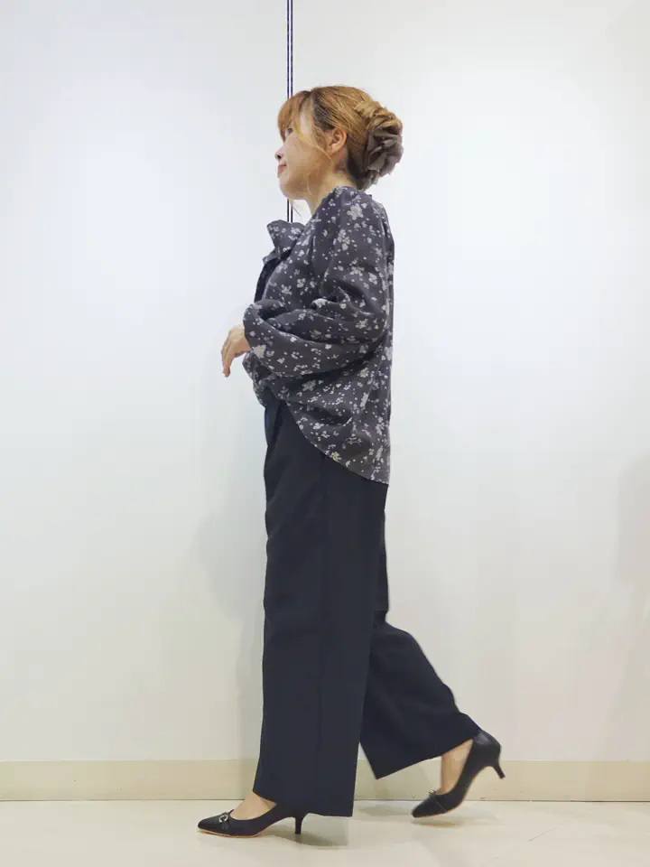 ONWARD CROSSET SELECT 中野 コーディネート画像