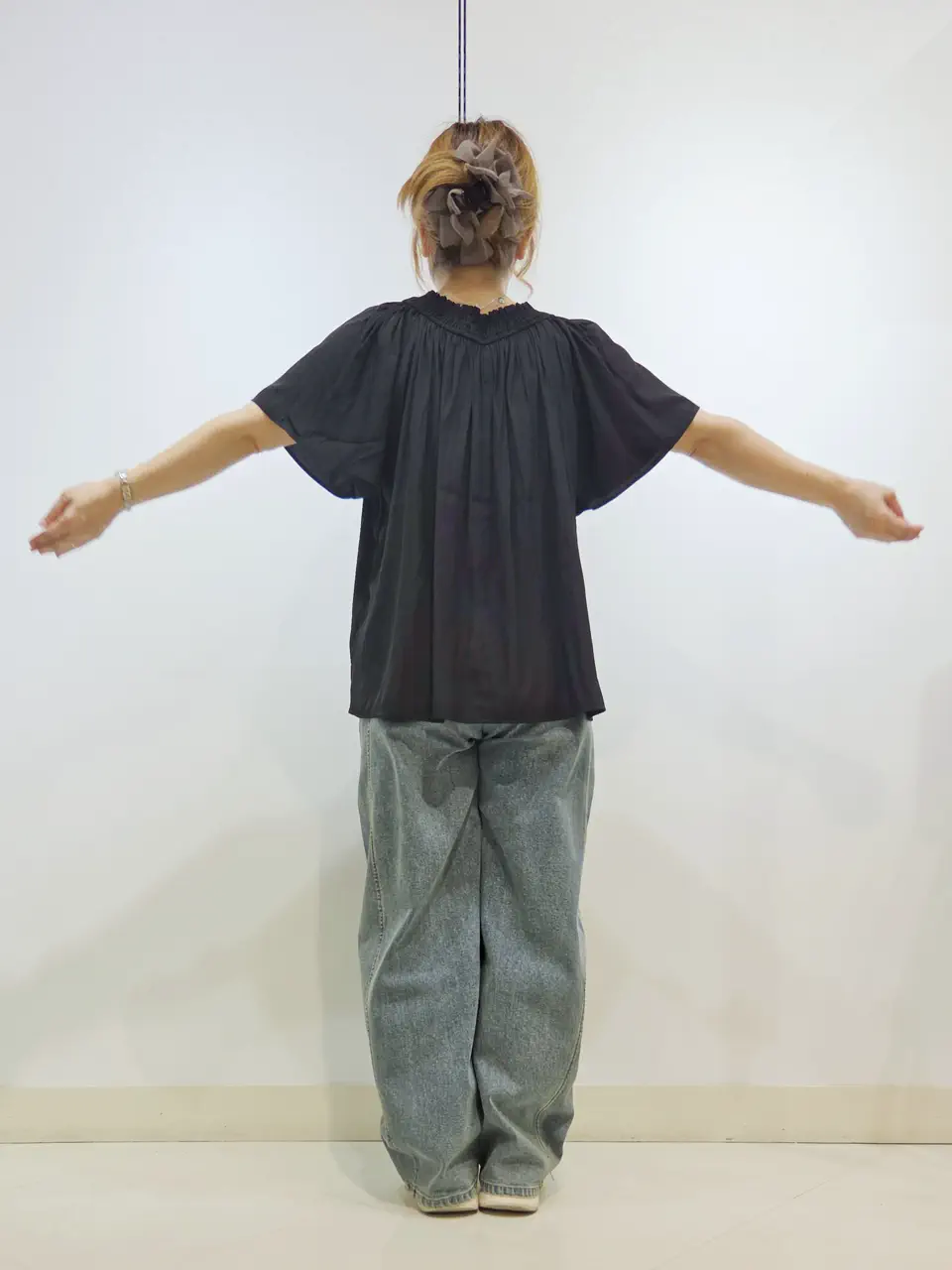 ONWARD CROSSET SELECT 中野 コーディネート画像