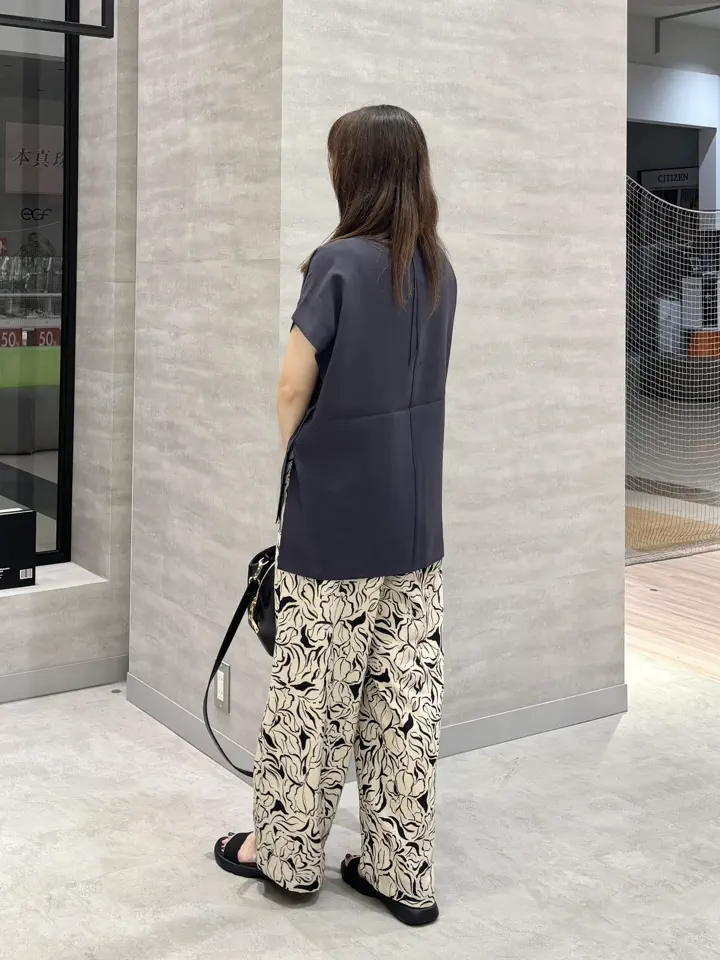 ONWARD CROSSET SELECT SAKAI コーディネート画像