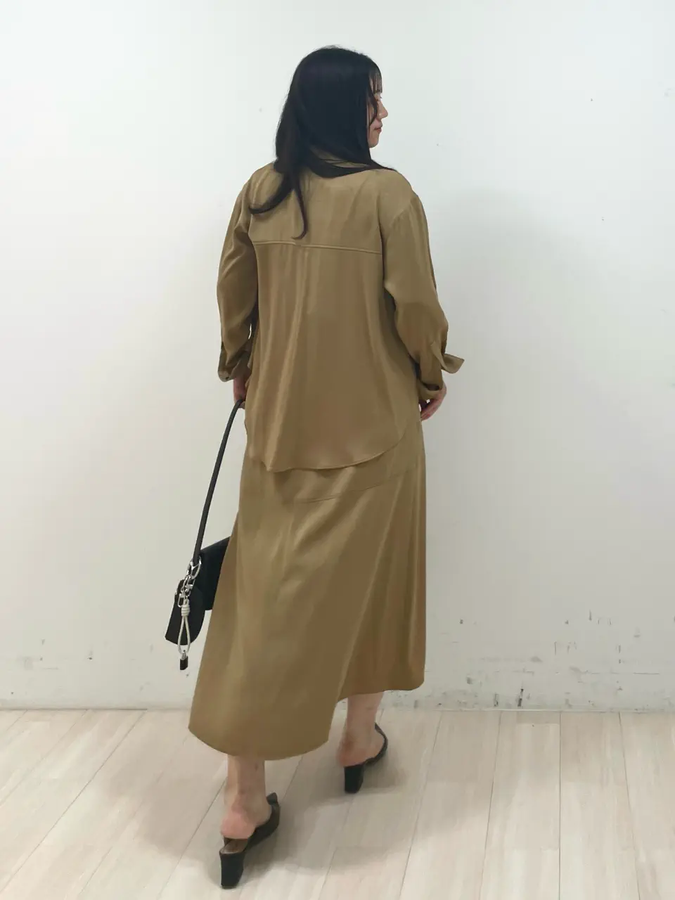 ONWARD CROSSET SELECT 森 コーディネート画像