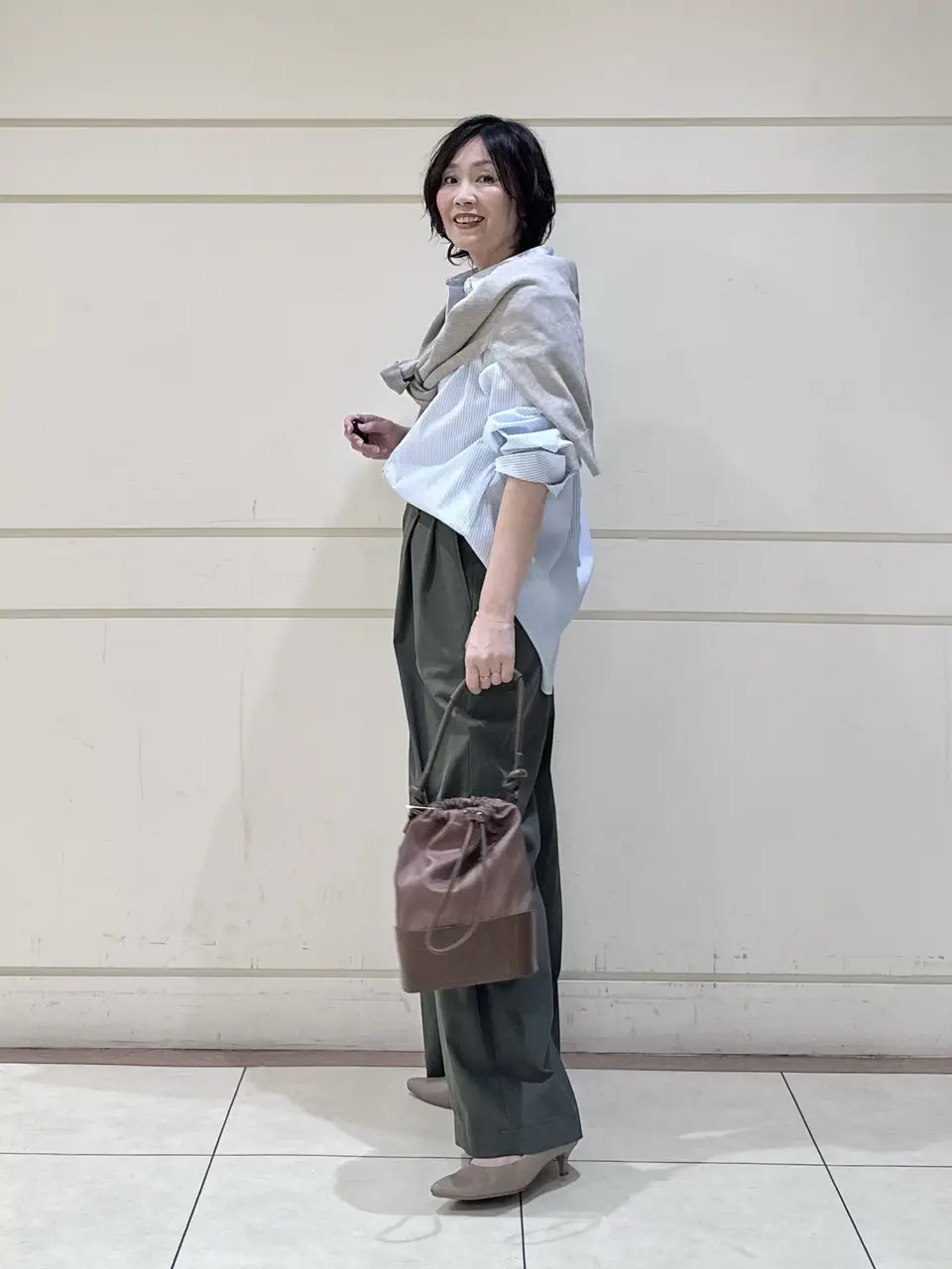 ONWARD CROSSET SELECT maruri コーディネート画像
