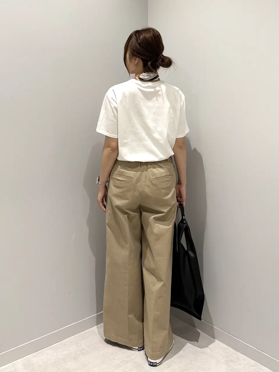 ONWARD CROSSET SELECT Tamura コーディネート画像