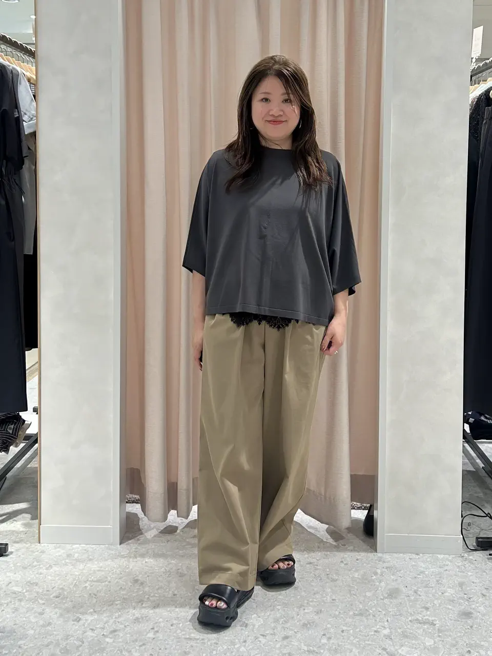 ONWARD CROSSET SELECT 藤﨑 コーディネート画像