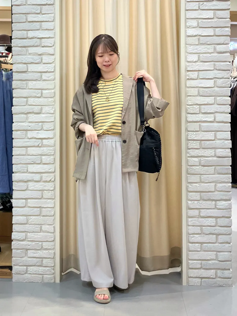  スタッフ コーディネート画像