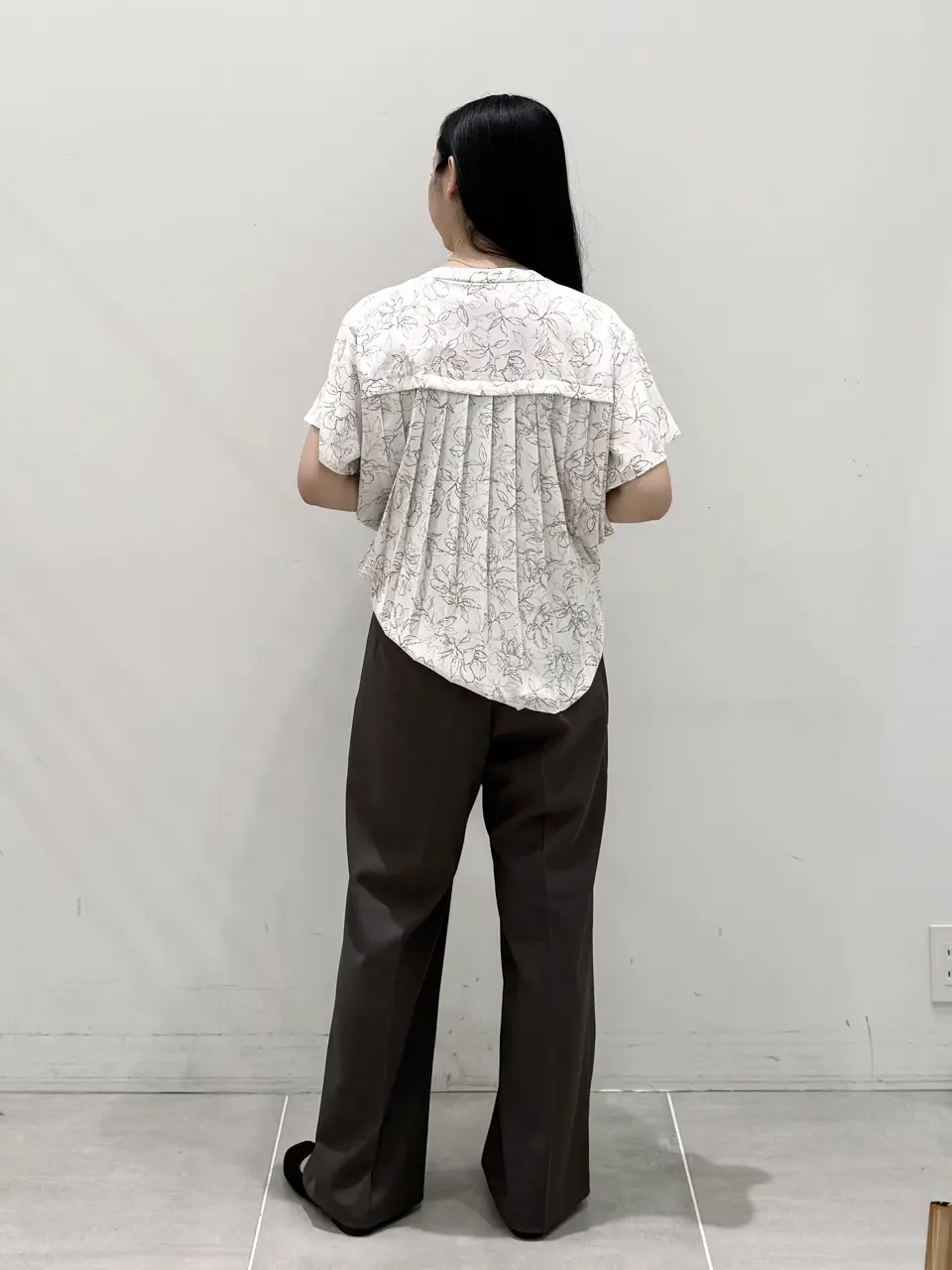 ONWARD CROSSET SELECT 洞 コーディネート画像