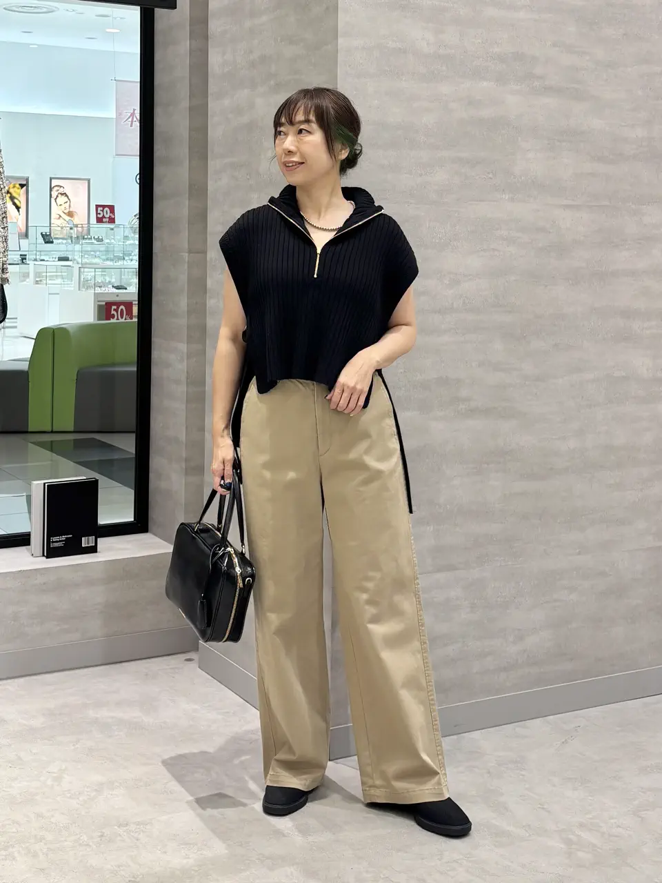  SAKAI コーディネート画像