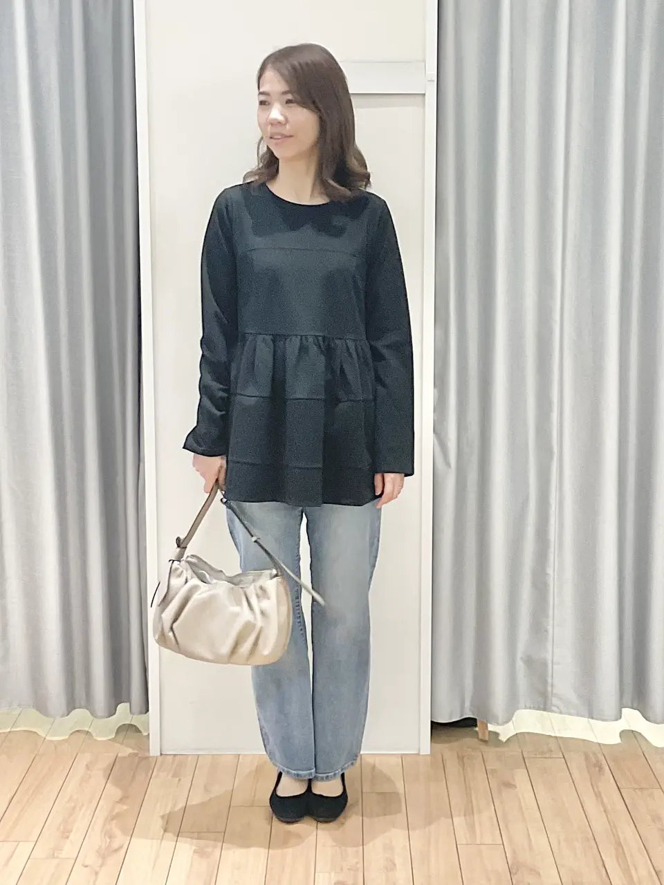  IZUMI コーディネート画像