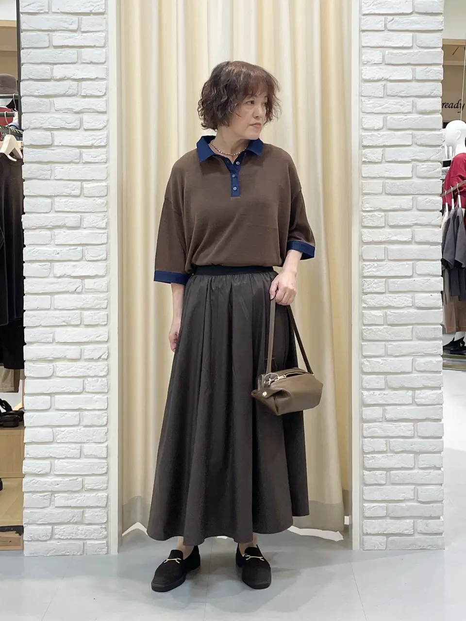  スタッフT コーディネート画像
