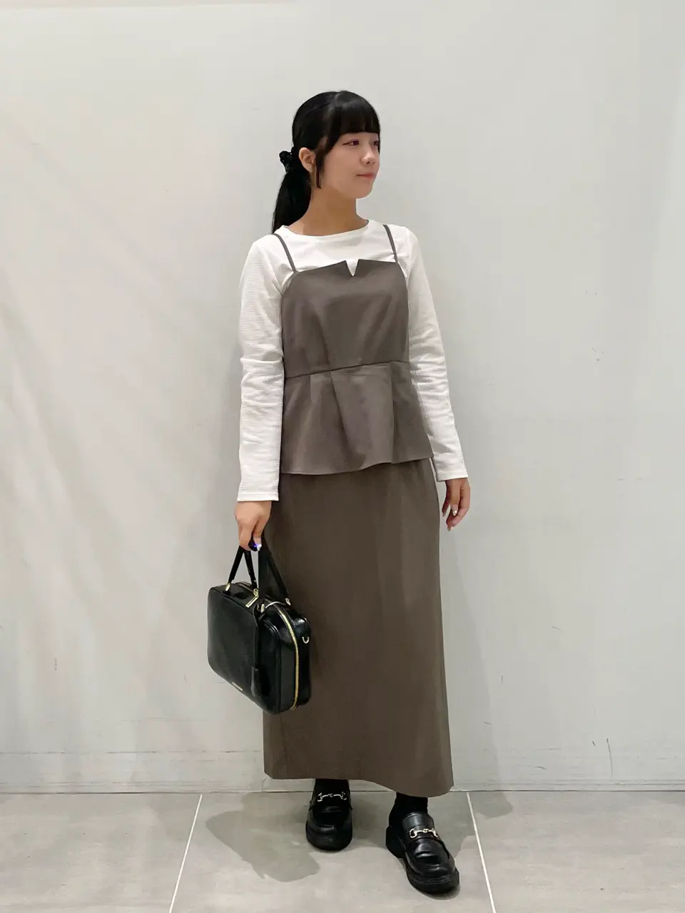 ONWARD CROSSET SELECT 鈴木 コーディネート画像